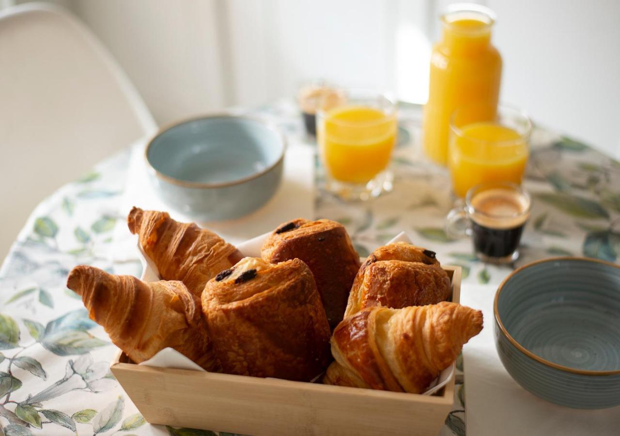 Apartment La Pause Parisienne, Au Pied Du Metro Paris